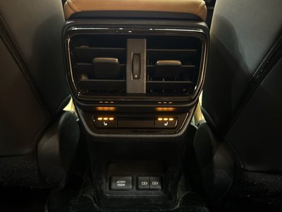 2022 Lexus NX — миниатюра 36
