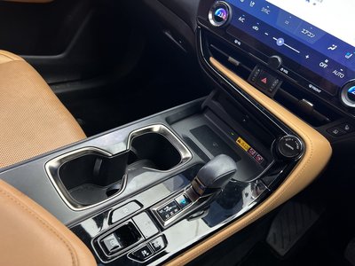2022 Lexus NX — миниатюра 14
