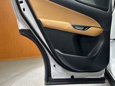 2022 Lexus NX — миниатюра 47