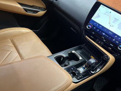 2022 Lexus NX — миниатюра 13