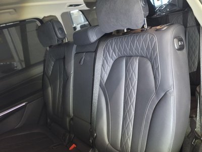 BMW X7 - 8