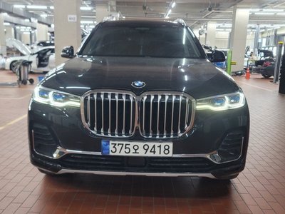 BMW X7 - 1