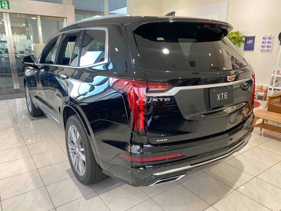 CADILLAC XT6 - 7