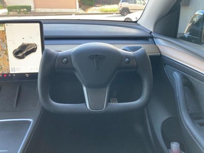 TESLA MODEL Y - 2