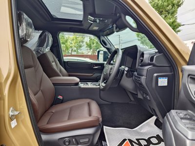 TOYOTA LAND CRUISER 250 - 10