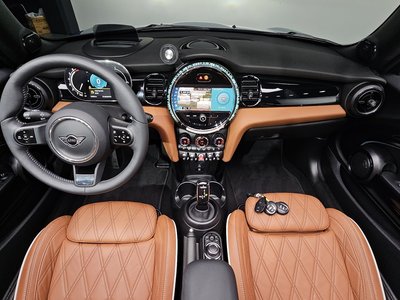 صورة 5 لـ 2024 MINI COOPER S CONVERTIBLE