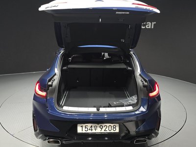 2025 BMW X4 thumbnail 26