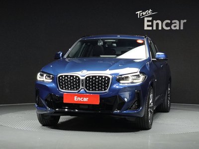 صورة 2 لـ 2025 BMW X4