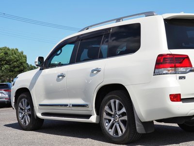 2021 Toyota LAND CRUISER 200 — фото 13