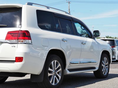 2021 Toyota LAND CRUISER 200 — фото 12