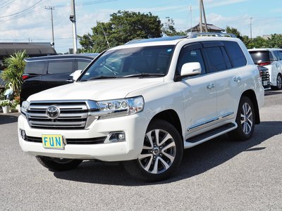 صورة 4 لـ 2021 Toyota LAND CRUISER 200