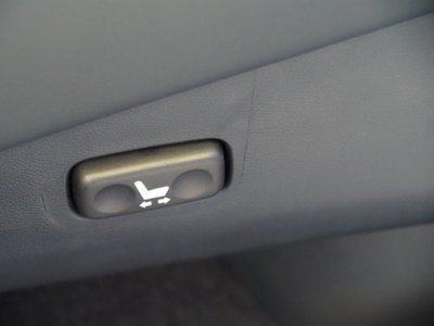 2021 Toyota LAND CRUISER 200 thumbnail 30