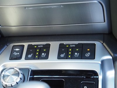 2021 Toyota LAND CRUISER 200 thumbnail 49