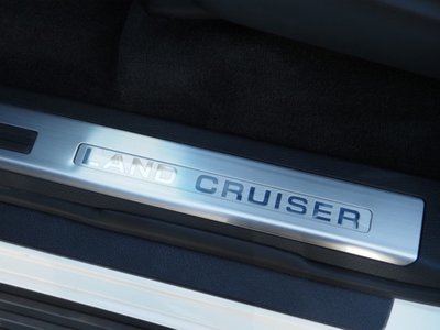 2021 Toyota LAND CRUISER 200 thumbnail 64