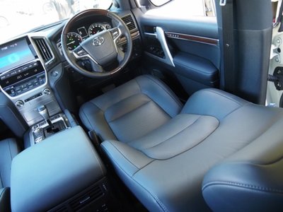 2021 Toyota LAND CRUISER 200 thumbnail 59