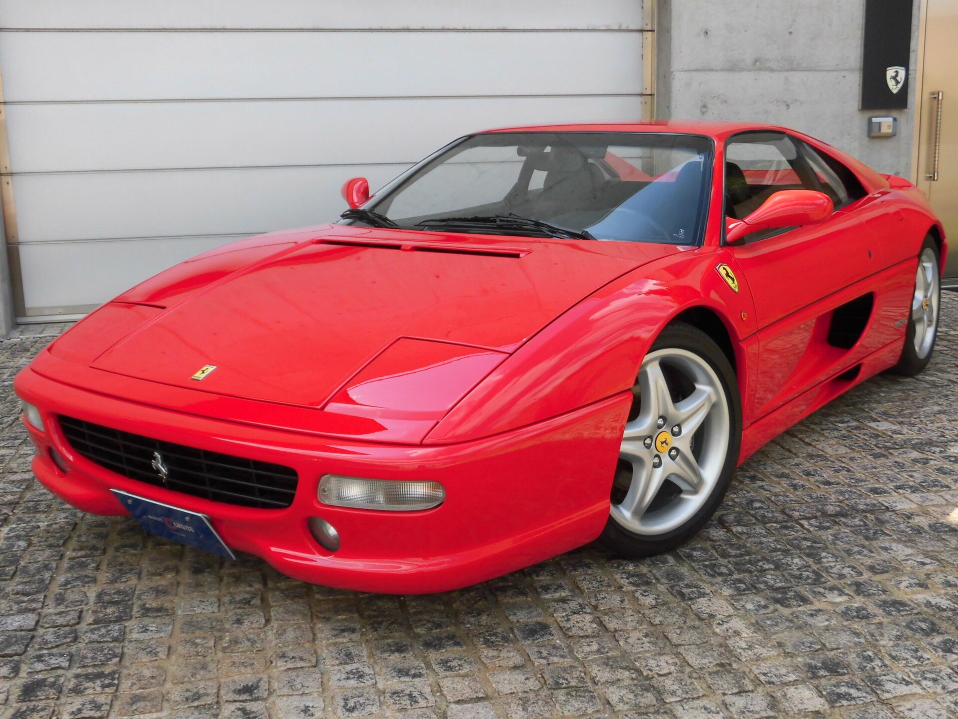 FERRARI F355 - View 1
