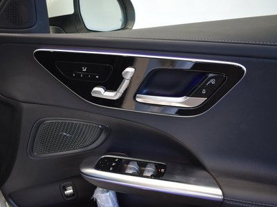 MERCEDES-BENZ C-CLASS - 8