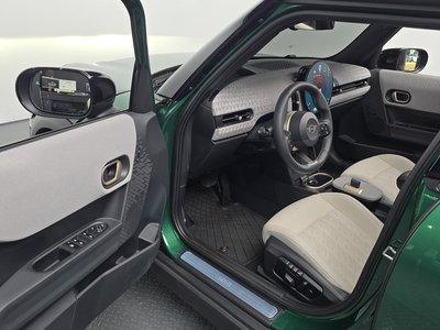 صورة 10 لـ 2024 MINI COOPER S