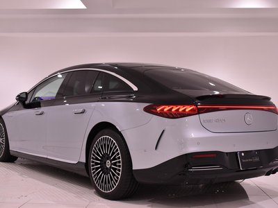 MERCEDES-BENZ EQS - 3