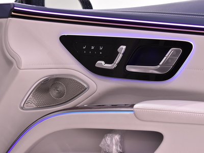 MERCEDES-BENZ EQS - 6