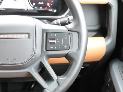LAND ROVER DEFENDER - 5
