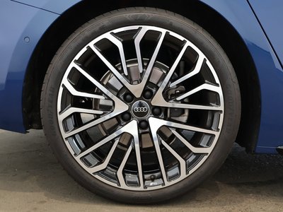 صورة 10 لـ 2025 AUDI A5 AVANT