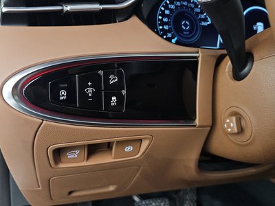 2022 Genesis GV70 — миниатюра 33