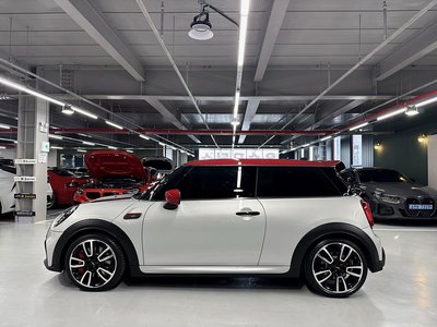 MINI COOPER - 3