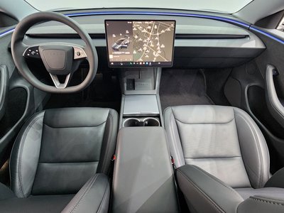 TESLA MODEL 3 - 5