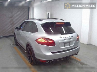 PORSCHE CAYENNE - 2