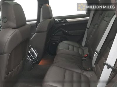 PORSCHE CAYENNE - 6
