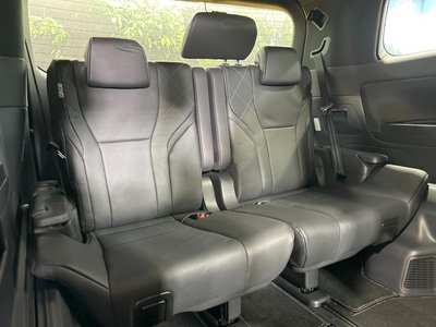 TOYOTA VELLFIRE - 10