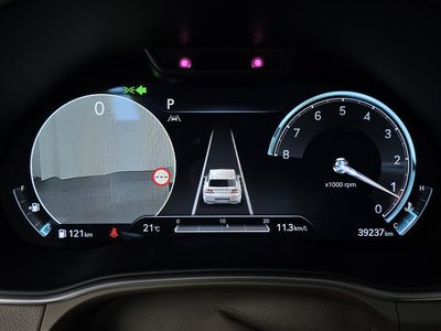 2023 Genesis GV80 thumbnail 11