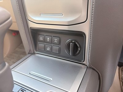 2023 Toyota LAND CRUISER PRADO thumbnail 15