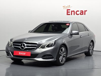 MERCEDES-BENZ E-CLASS - 1