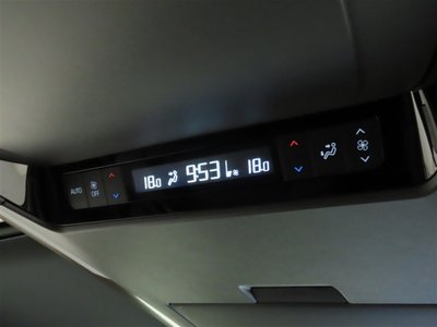 2023 Toyota ALPHARD — миниатюра 29