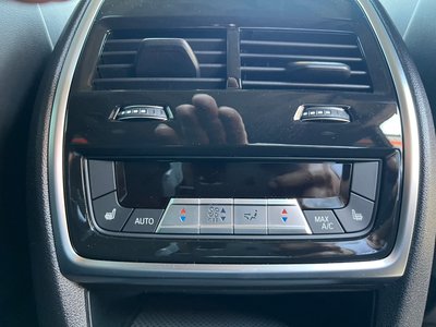 2024 BMW XM thumbnail 44