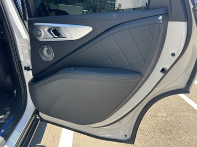 2024 BMW XM thumbnail 38