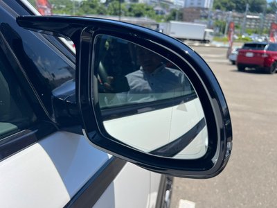 2024 BMW XM thumbnail 37