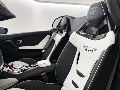 LAMBORGHINI HURACAN SPYDER - 2