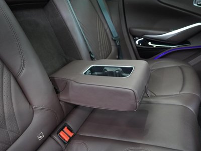 2023 Aston Martin DBX — миниатюра 67