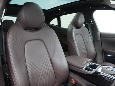 2023 Aston Martin DBX — миниатюра 49