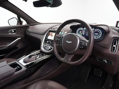 2023 Aston Martin DBX — миниатюра 47