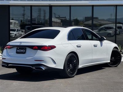 MERCEDES-BENZ E-CLASS - 4