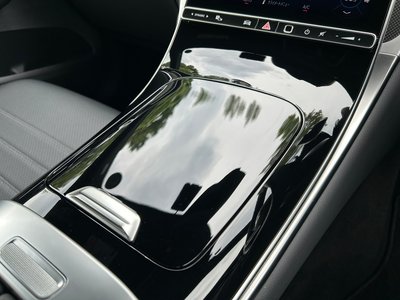 2025 Mercedes-BENZ GLC — миниатюра 28