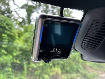 2025 Mercedes-BENZ GLC — миниатюра 51