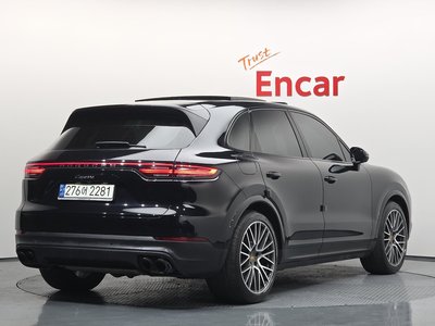 PORSCHE CAYENNE - 3