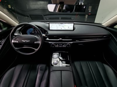 GENESIS G80 (RG3) - 5