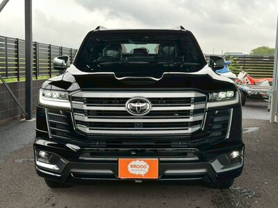 TOYOTA LAND CRUISER 300 - 5