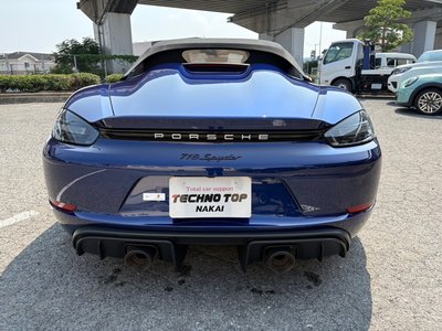 PORSCHE 718 SPYDER - 10
